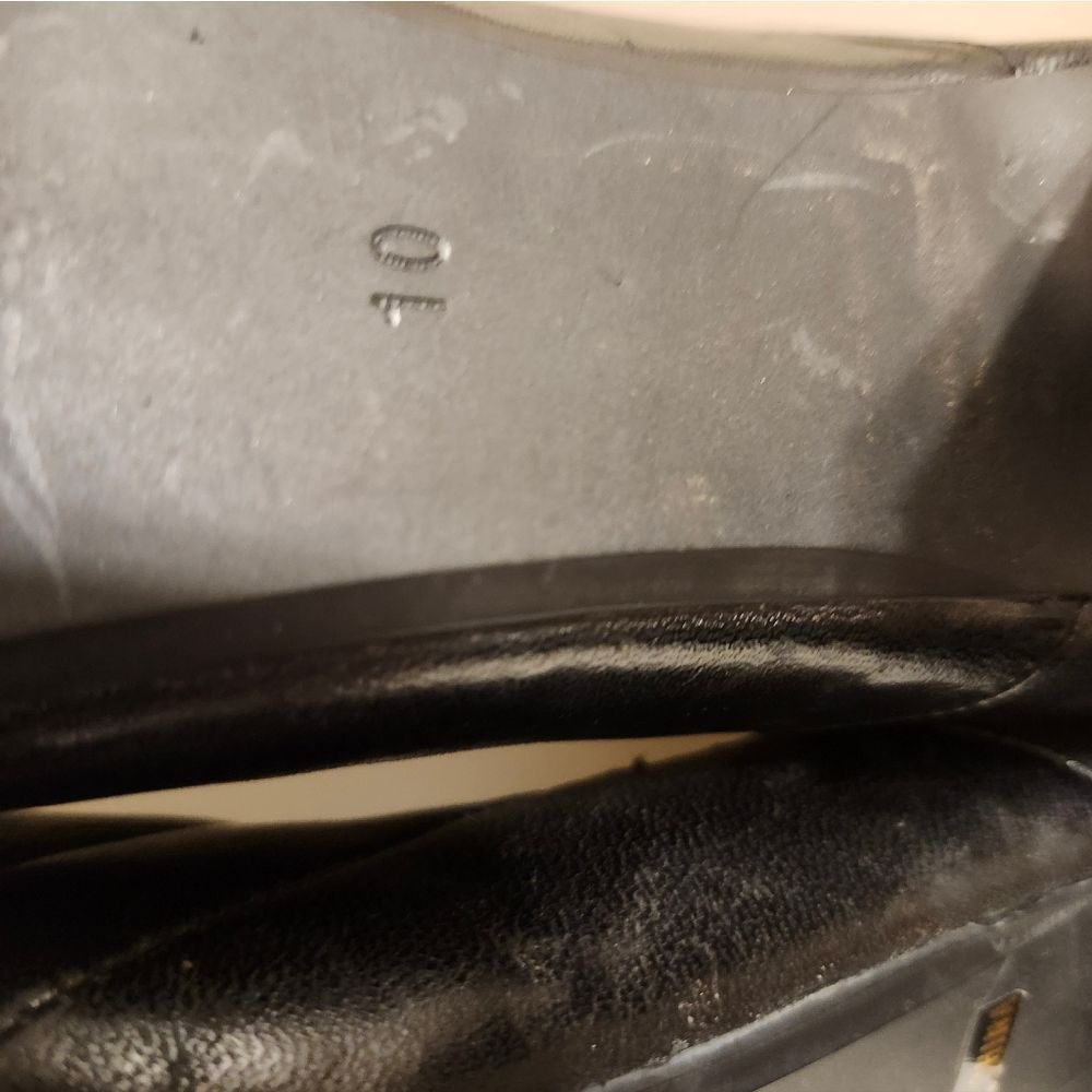 Miz Mooz "Nan" Black Leather Round Toe Pyramid Heel Classic Pumps Sz.10 Ret.$185 - Picture 8 of 8
